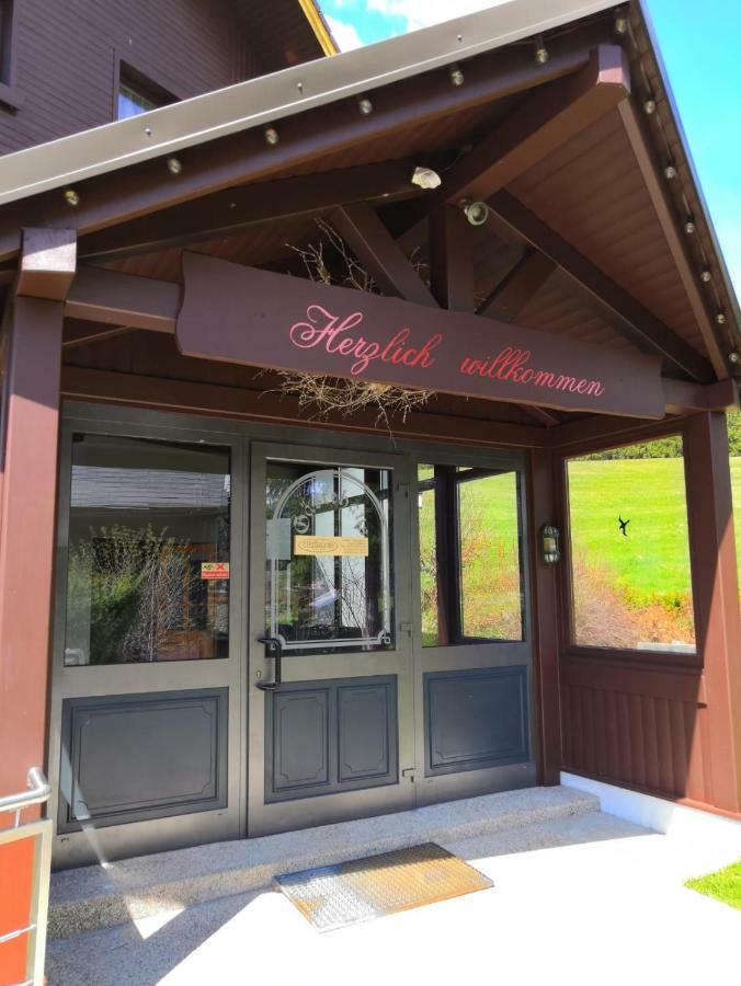 上陶恩 德拉克斯勒豪斯宾馆酒店 外观 照片